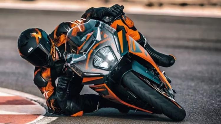 KTM 390 Engines
