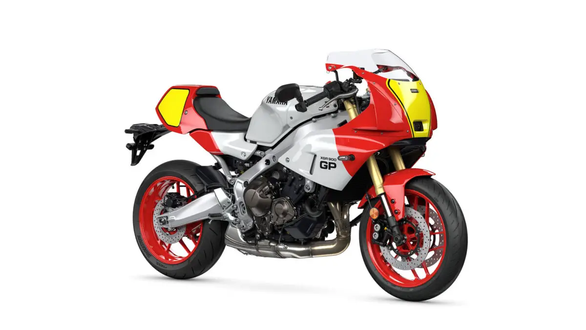2024 Yamaha XSR900GP'nin Klasik Tarzına Aldanmayın