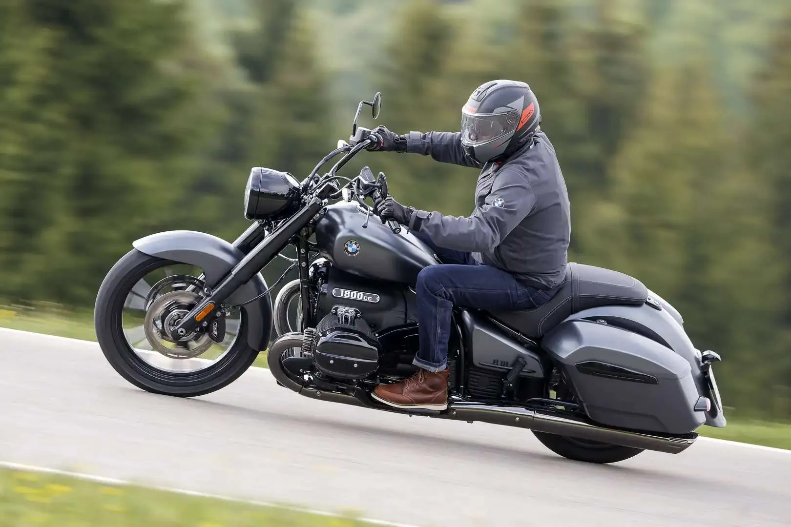 2024 BMW R18 Roctane
