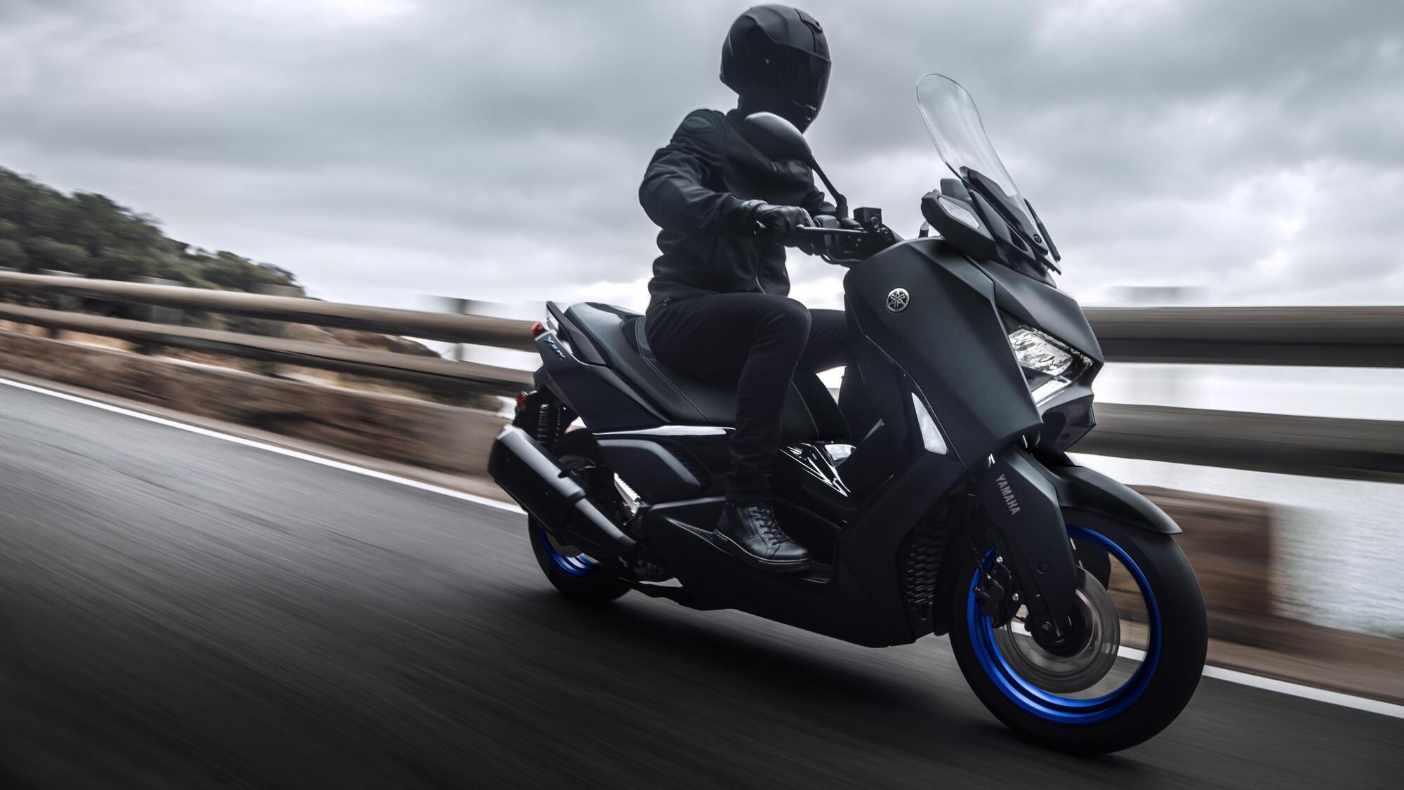 Yamaha XMAX 250