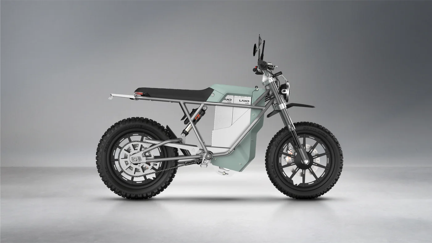 Land Moto District