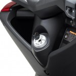 2015 Yamaha G125YM EU Power Red Detail 012