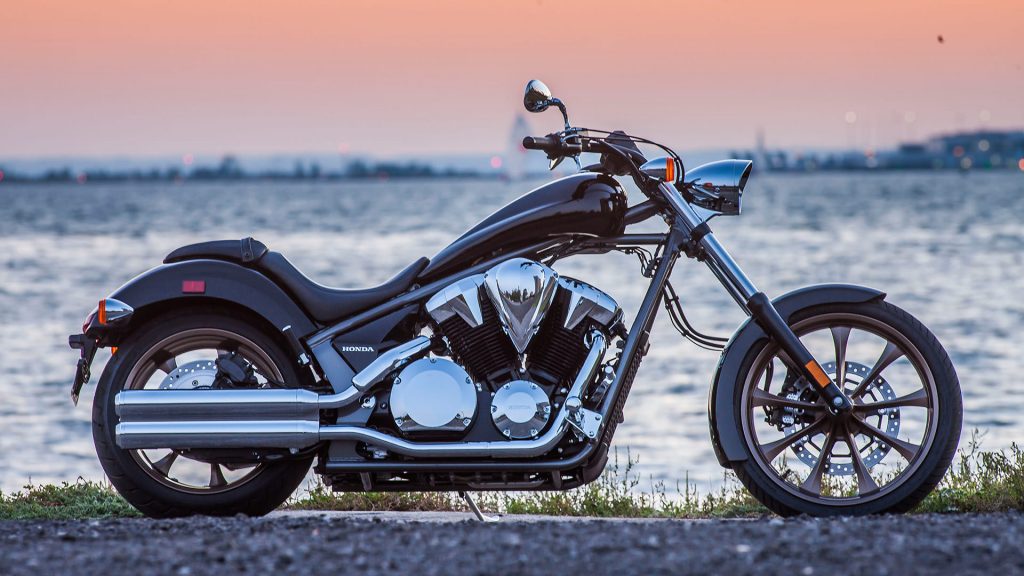 honda fury 1300 motorcycle review chopper specs custom bike vt1300 1
