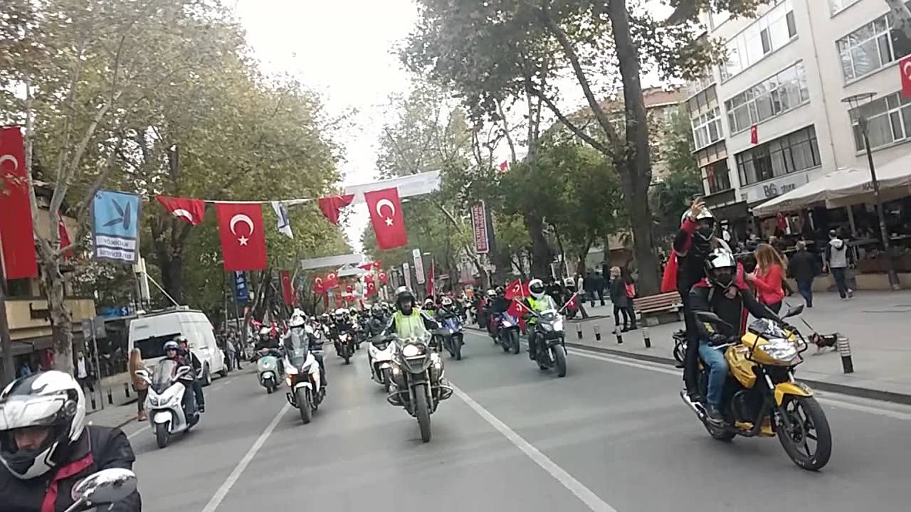 29 ekim motosiklet korteji