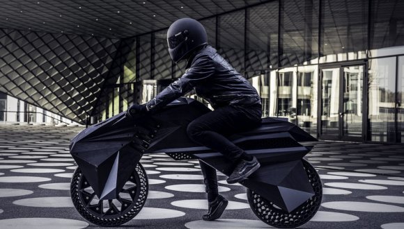 3D yazıcı ile üretilen ilk elektrikli motosiklet