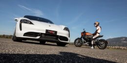 Porsche Taycan ve Harley-Davidson LiveWire elektrikli drag yarışı
