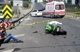 What are the 10 accident situations that can be encountered while riding a motorcycle?