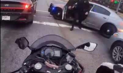 Polis nefretine ve şiddetine maruz kalan bir motosiklet sürücüsü