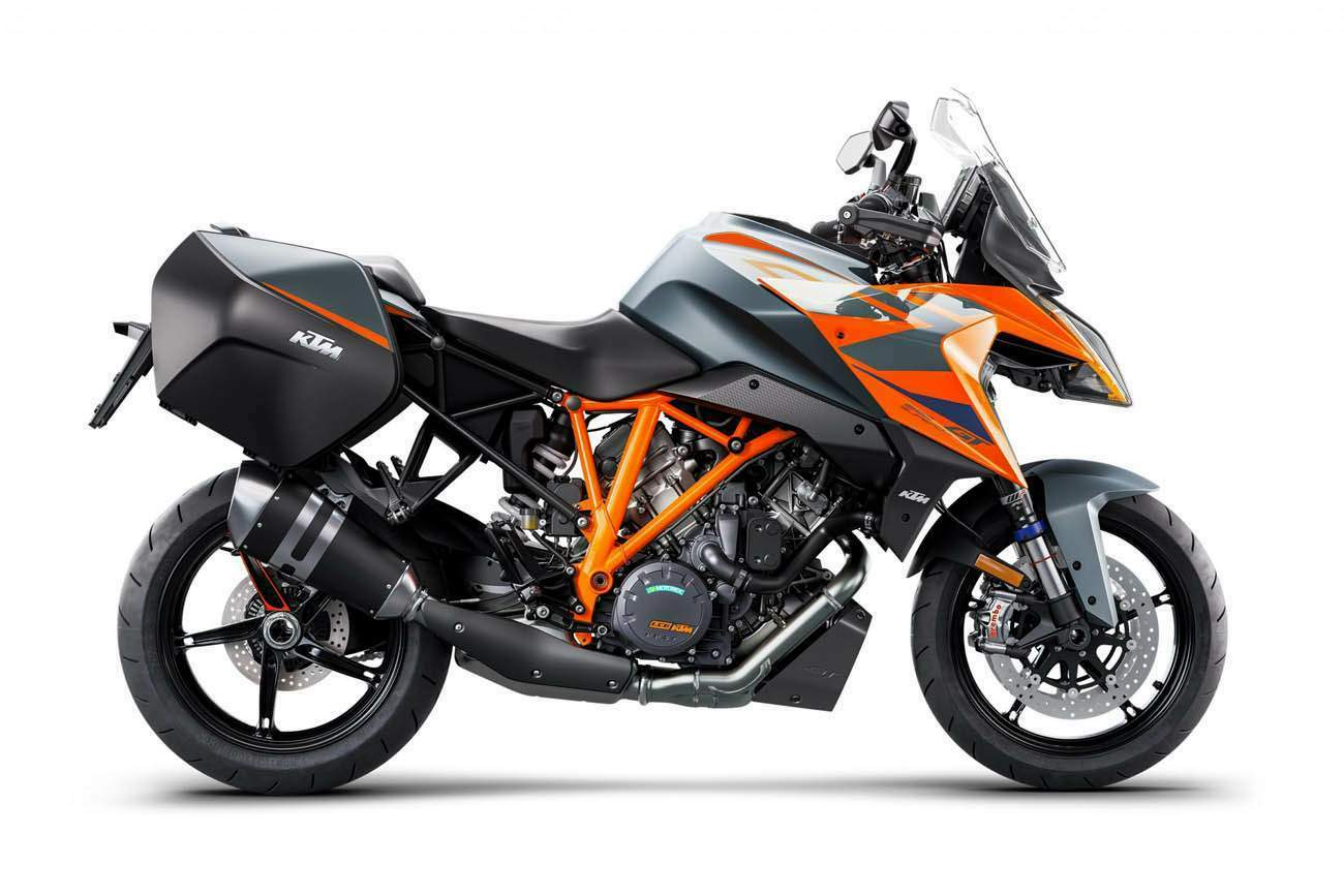 KTM 1290 Super Duke GT 2022 teknik özellikleri