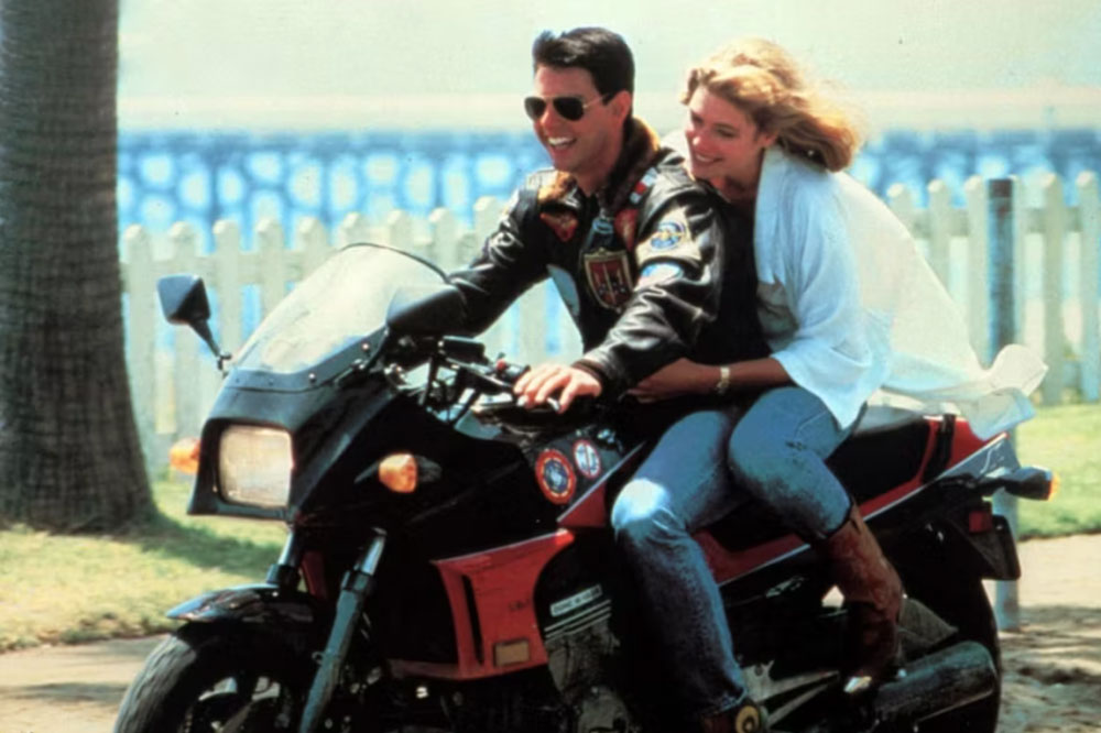 topgun-motorcycle-tom-cruise-with