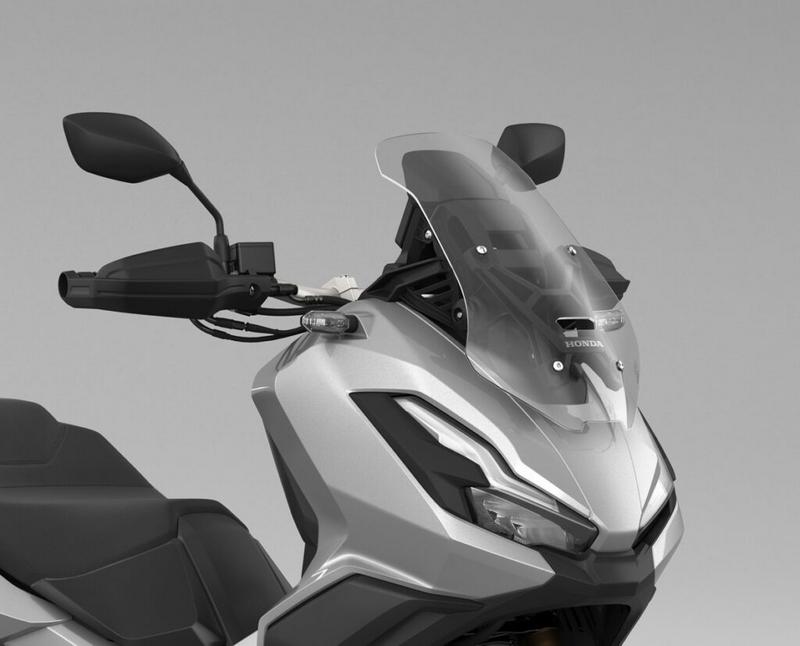2024 Honda ADV 350, Yeni Teknolojilerle Dolu