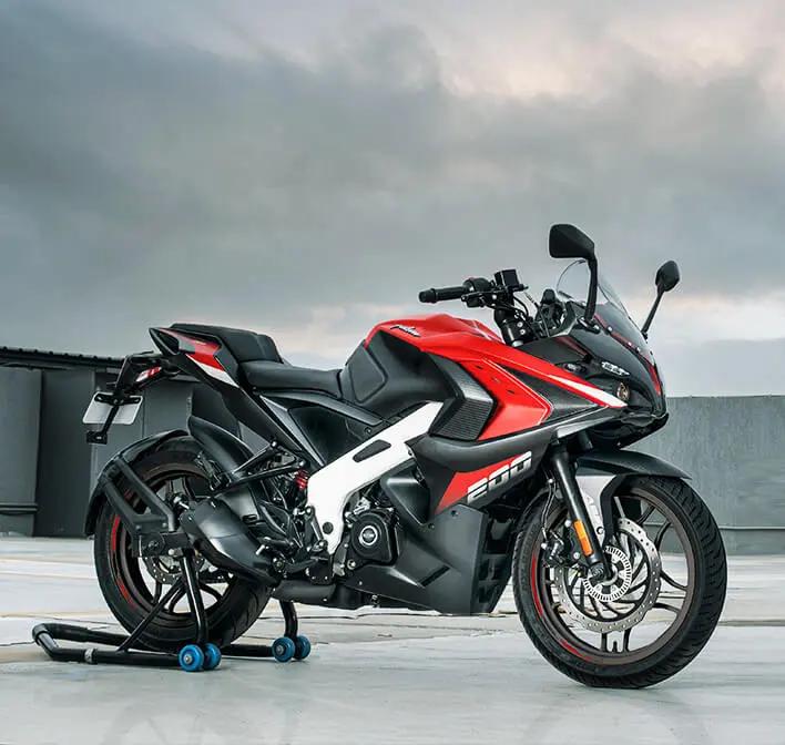 2024 Pulsar RS200, ülkemizde 116.150 tl'ye satılıyor