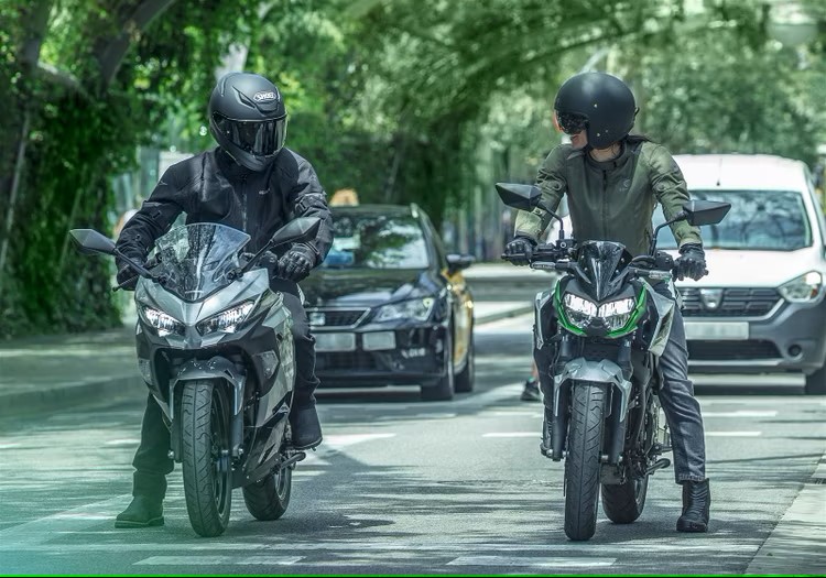 2024 Kawasaki Ninja e-1 ve Z e-1 Geliyor