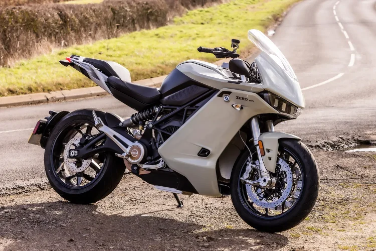 2024'ün En güçlü Zero motosikletleri, Zero SR/S
