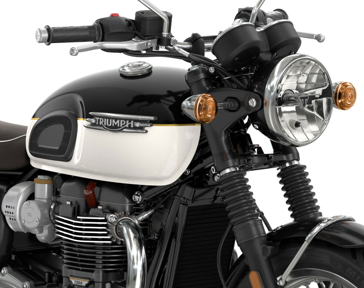 2024 Triumph Bonneville T120c 1200x949 1